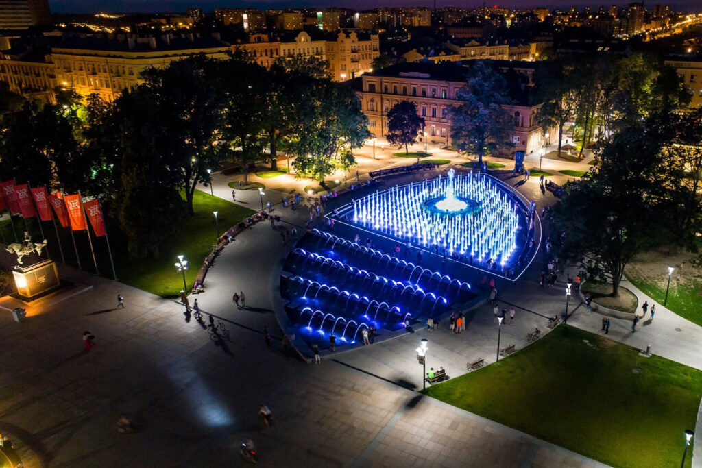 Lublin - fontanna multimedialna na Placu Litewskim